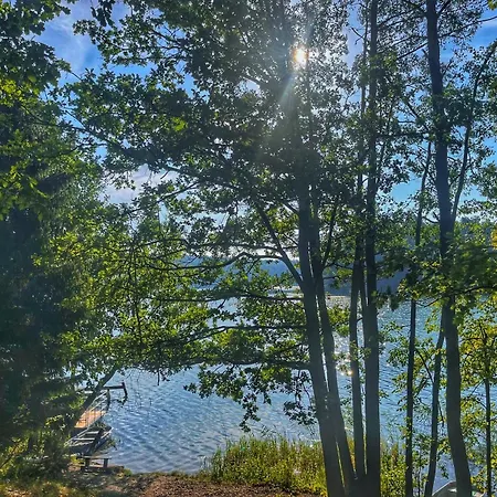Poza Czasem - Letniskowy Nad Jeziorem Holiday home *