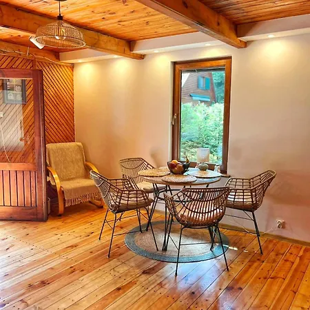 Poza Czasem - Letniskowy Nad Jeziorem *